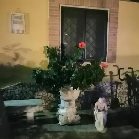 Konukevi Eneahouse Fiumicino
