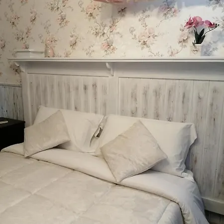 Eneahouse 2*