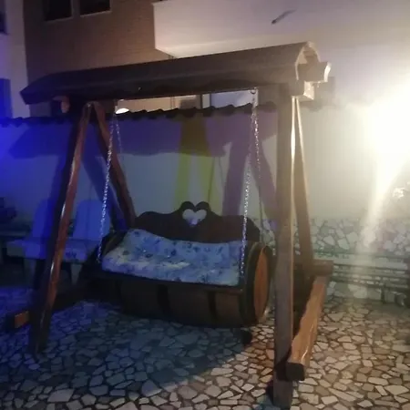 Eneahouse 3*