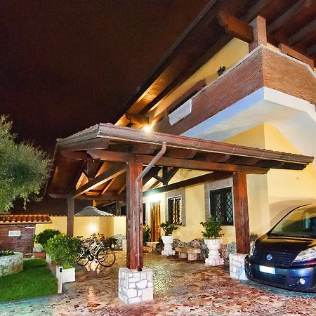 Eneahouse Pensionat Fiumicino
