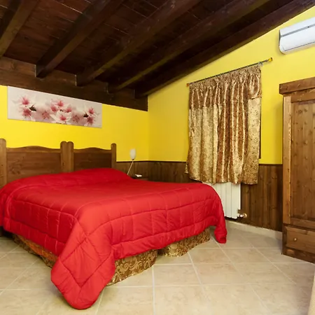 Eneahouse Pensionat 3*