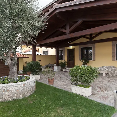Eneahouse Pensionat Fiumicino